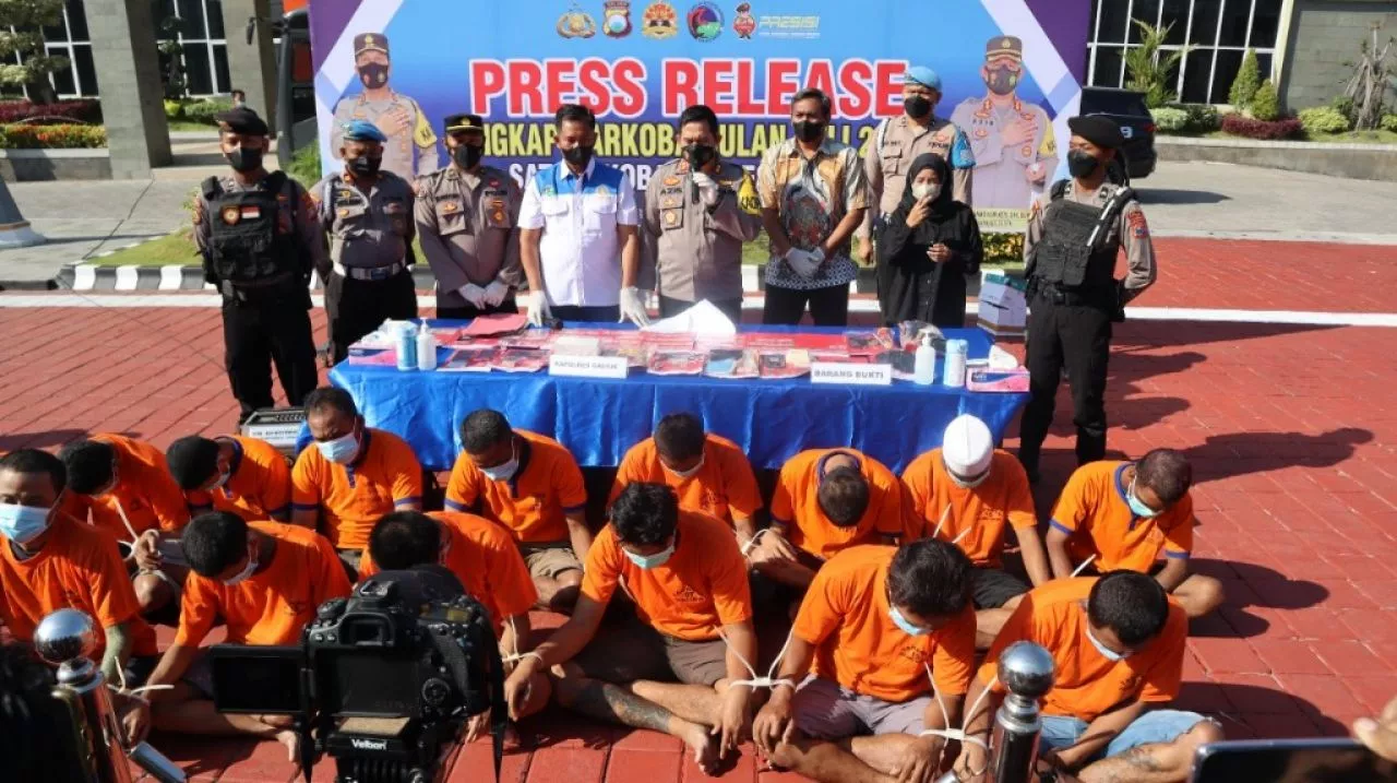 Maraknya Peredaran Narkoba, Polres Gresik Berhasil Amankan 16 Tersangka