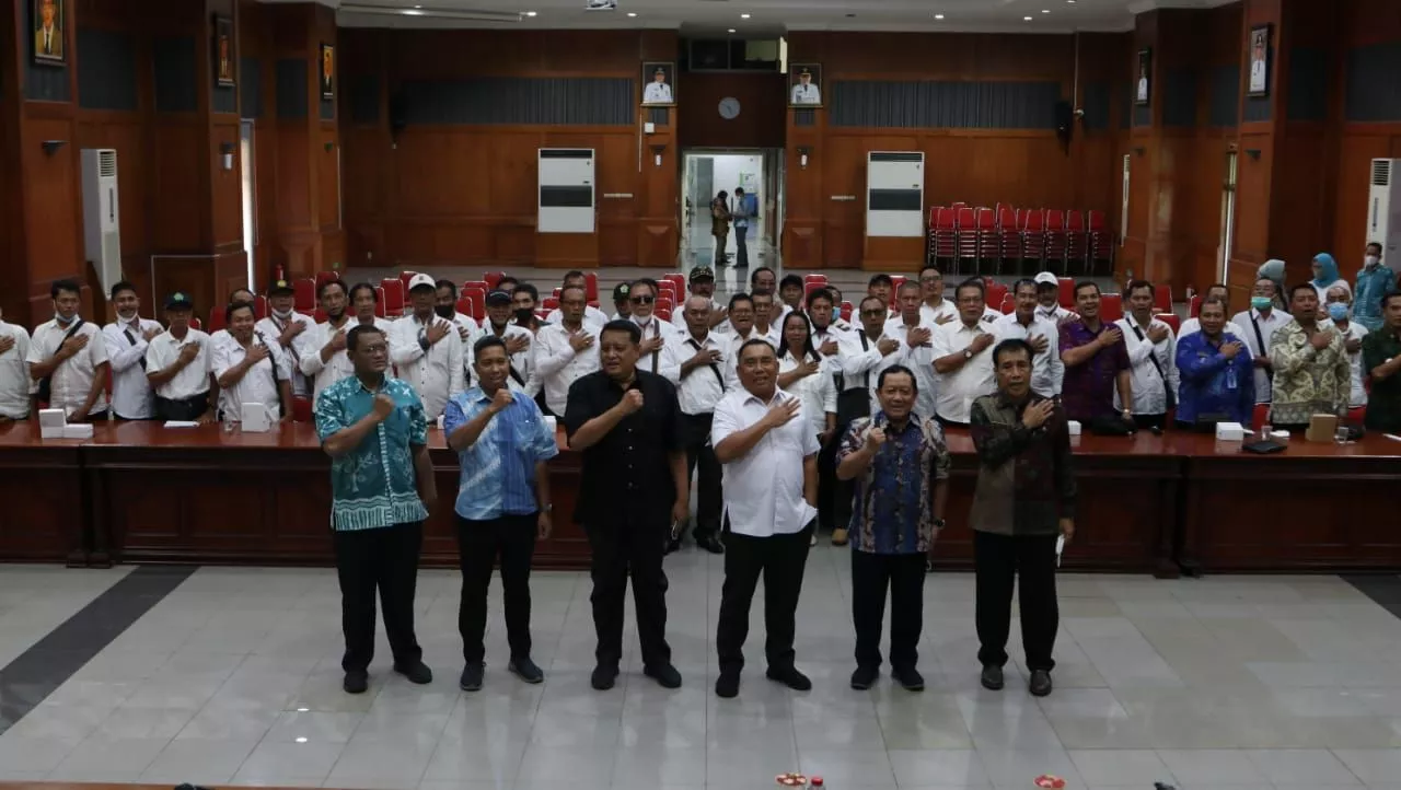 Perkuat Eksistensi LPM, Bupati Tamba Perjuangkan Insentif