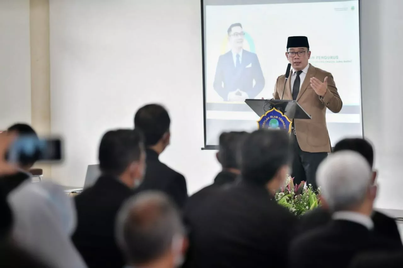 Di Depan FKSS, Kang Kamil Bilang Kurikulum Harus Seiring dengan Perkembangan Zaman