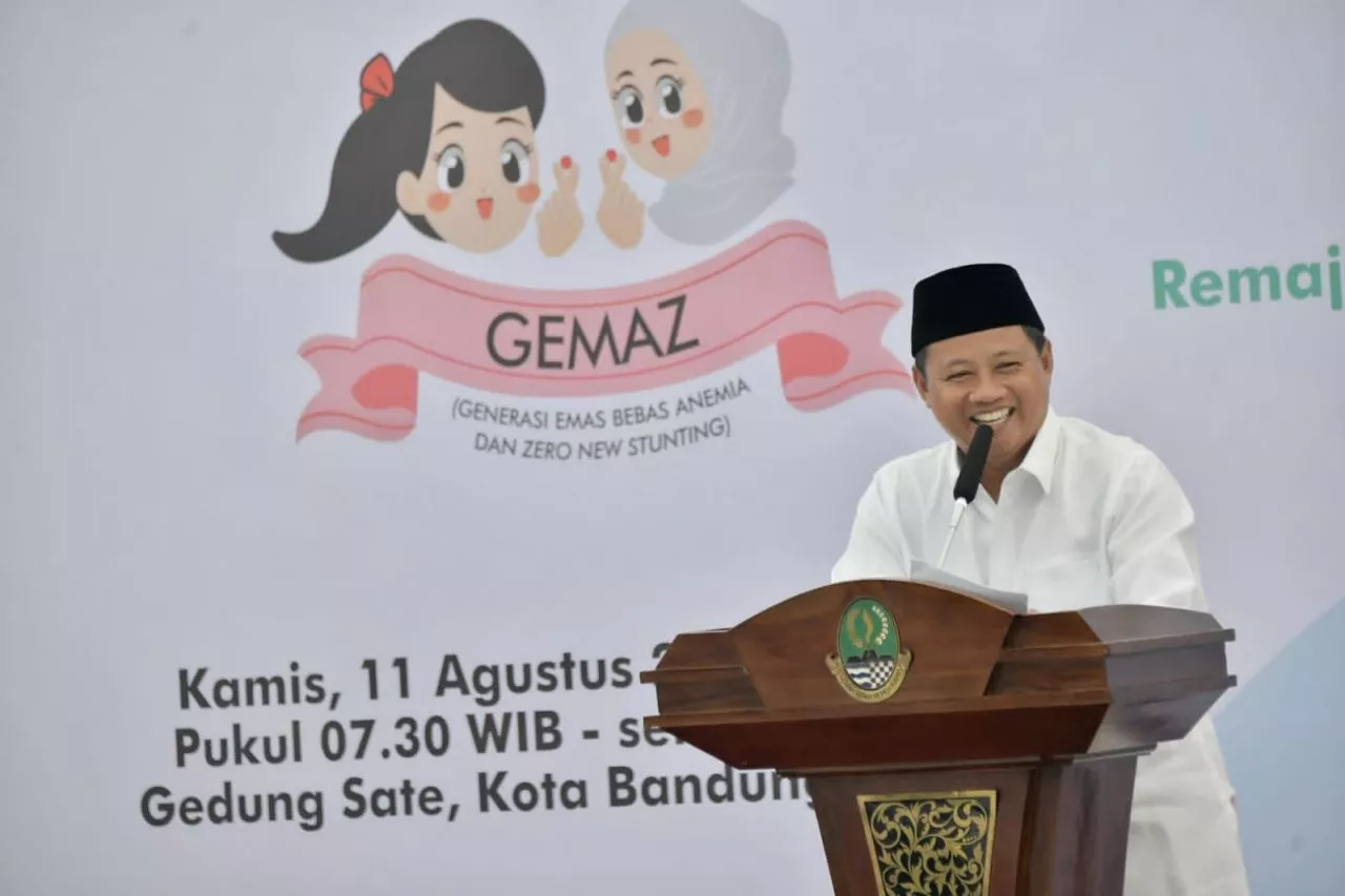 Rekor Muri 1,3 Juta Siswi se-Jabar Serentak Minum Tablet Tambah Darah