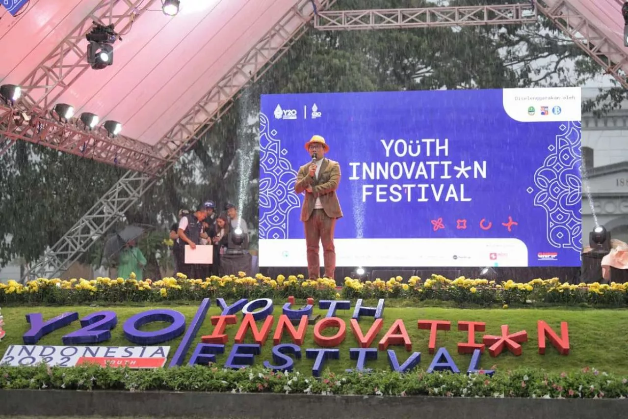 Berbicara di YIF, Kang Emil Bilang Anak Muda Harus Mampu Adaptasi Era Digital