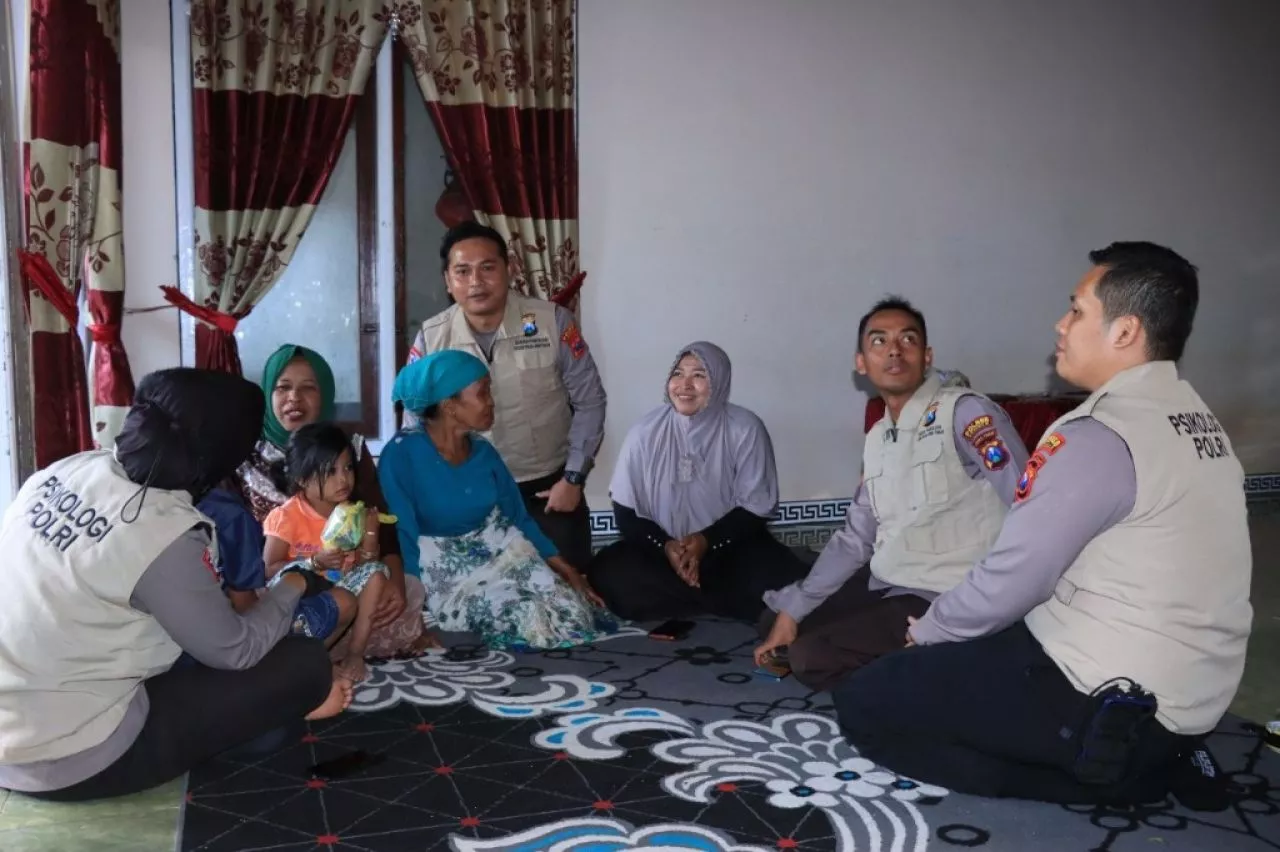 Korban Pembakaran Rumah di Desa Mulyorejo Mendapatkan Trauma Healing