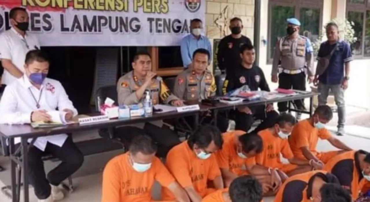 Sapu Bersih Judi Online di Lampung Tengah, 13 Pelaku Diringkus