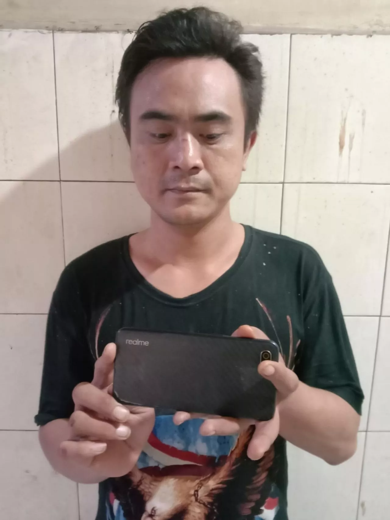Asik Naik Sepeda, Jun Ditangkap Polisi