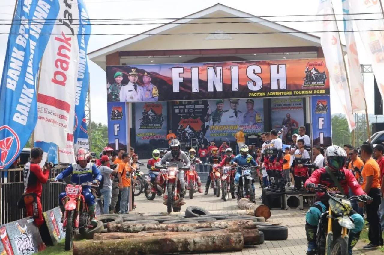 Ribuan Crosser Ikuti Ajang Adventure Tourism (PAT) 2022 Pacitan