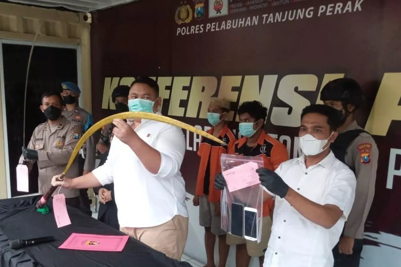 Pelaku Tawuran Gangster di Kenjeran yang Menewaskan Satu Orang Tertangkap