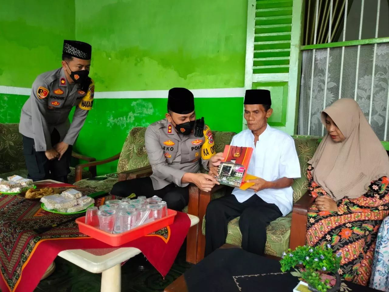 Keluarga Korban Insiden Kanjuruhan Mendapat Tali Asih dari Polda Jatim