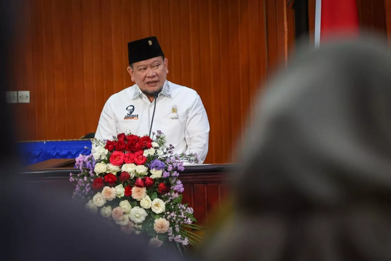Ketua DPD RI Minta Pemerintah Cermati Badai PHK di Sejumlah Industri Manufaktur