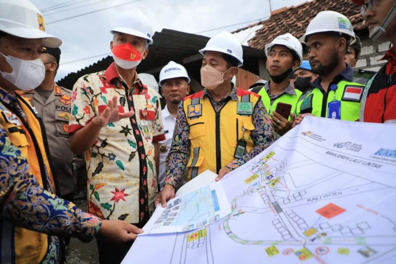Jembatan Juwana Tak Selesai, Ganjar Meminta Masyarakat Bersabar