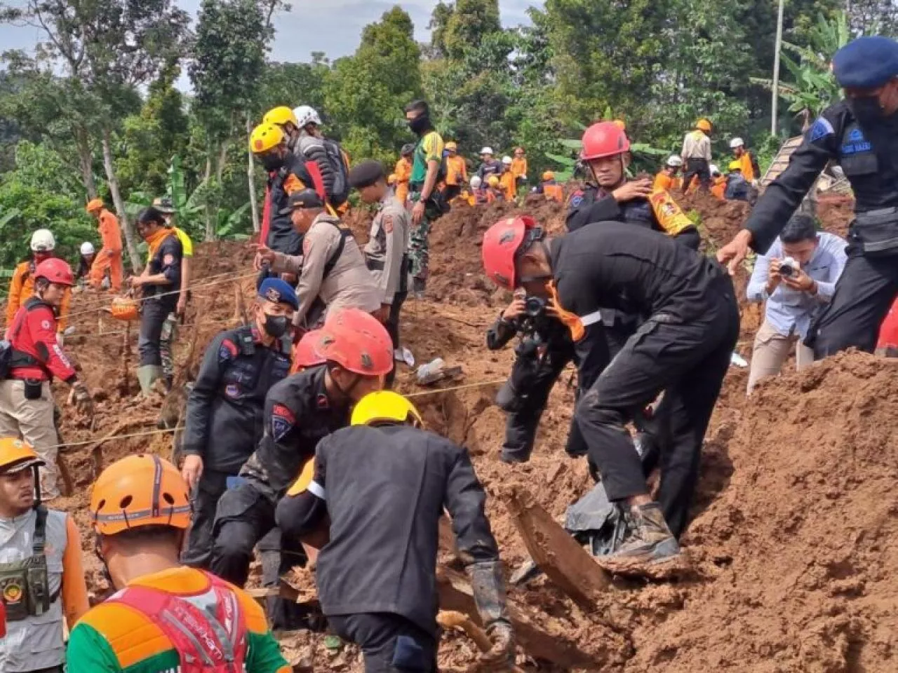 Tahun Baru Rawan Bencana, Mabes Polri Minta Polda Siagakan Tim Sar