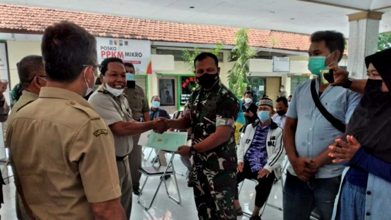 Terima Sertifikat Dari BPN, Kolonel Inf Sriyono Bilang Ini Bukan untuk Saya
