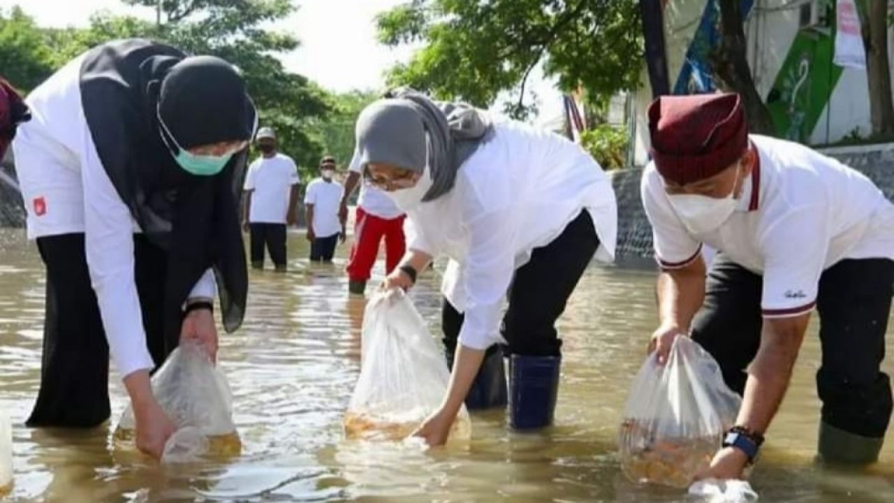 Ipuk Gelar Festival Kali Bersih Seluruh Kecamatan di Banyuwangi