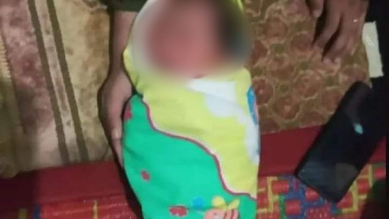 Temukan Bayi Laki-laki di Teras Rumah, Warga Salimpaung Jadi Saksi