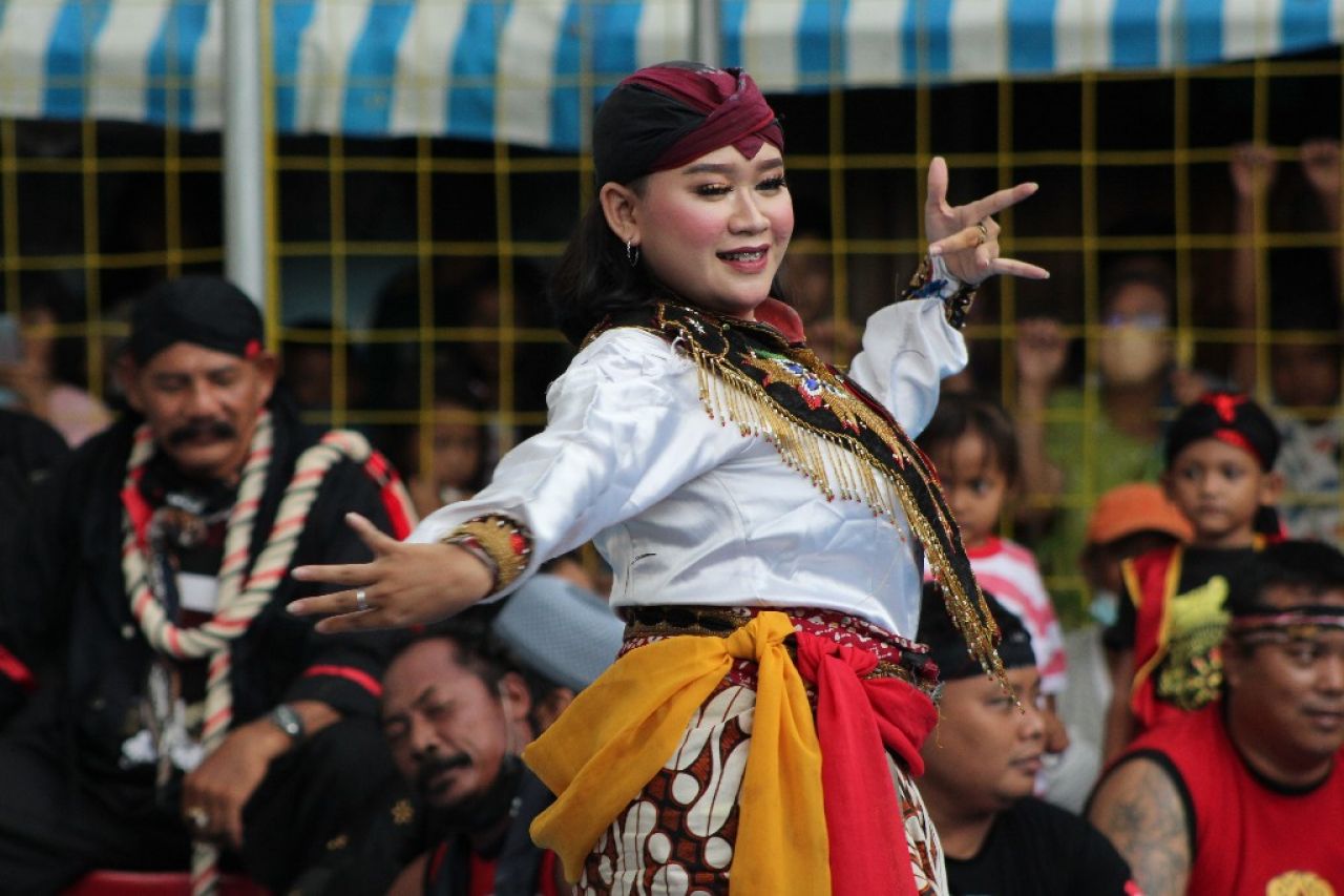 Tari Jatilan (Foto: Kudel) 