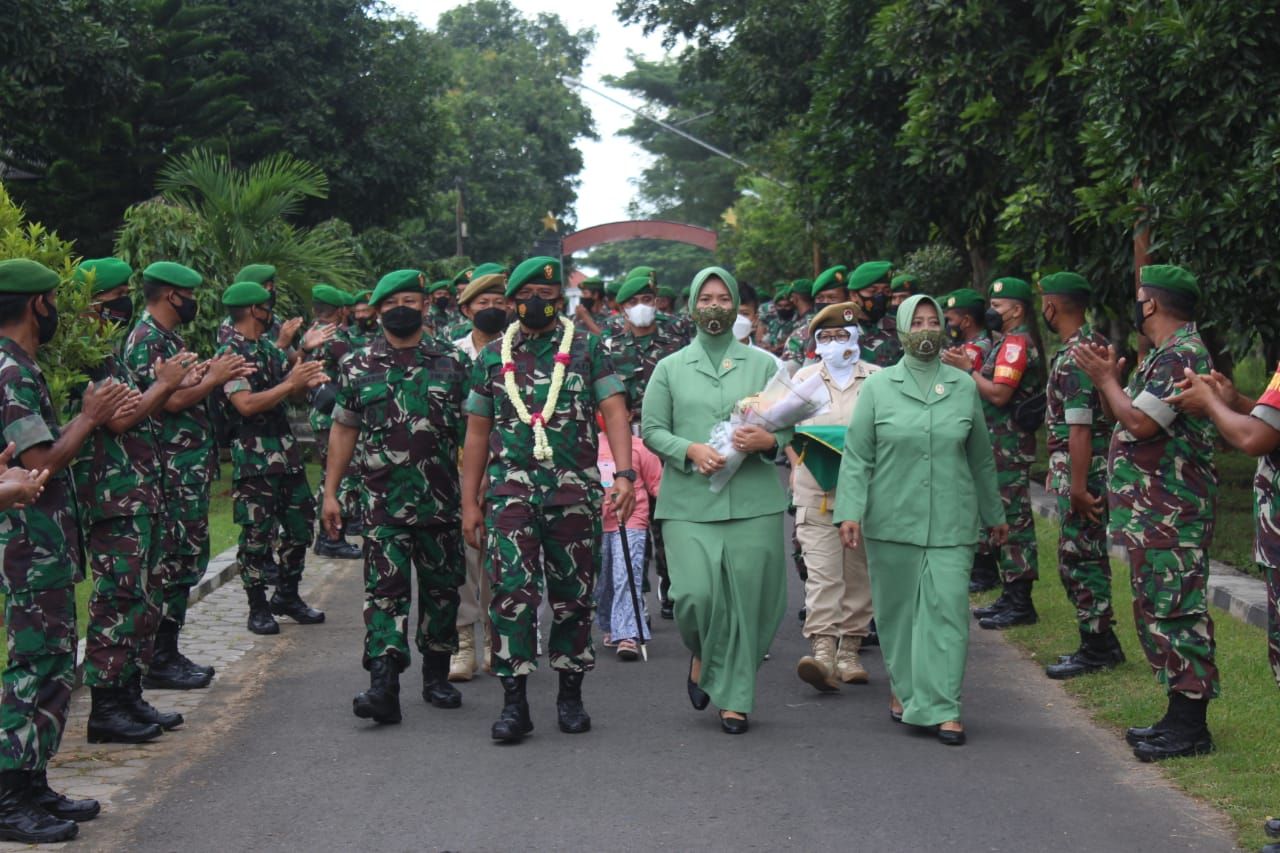 Kodim 0826 Pamekasan Gelar Tradisi Lepas Sambut Komandan