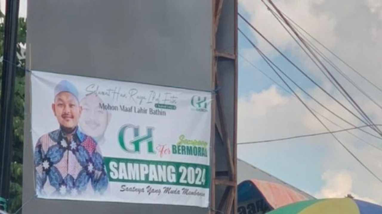 Poster Gus Khoiron Banyak Beredar, Siap Maju Pilbup Sampang 2024