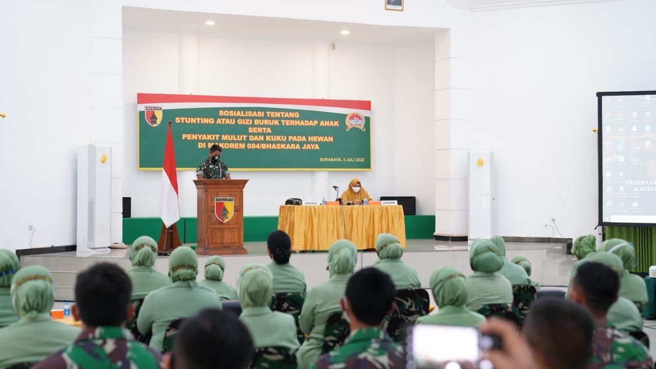Korem 084 Bhaskara Jaya Gelar Sosialisasi Stunting Terhadap Anak dan PMK pada Hewan