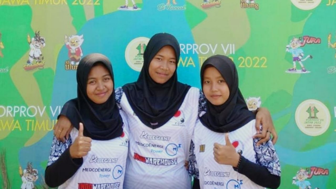 Tria Marta Sisilia, Putri Ketua Projo Sampang Bawa Pulang Medali Perak Cabor Petanque