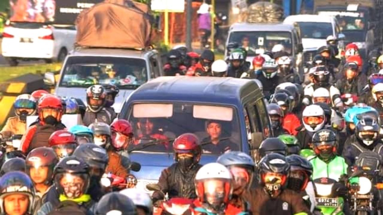 Jakarta Macet, Polda Metro Berencana Ubah Jam Kerja Lebih Siang