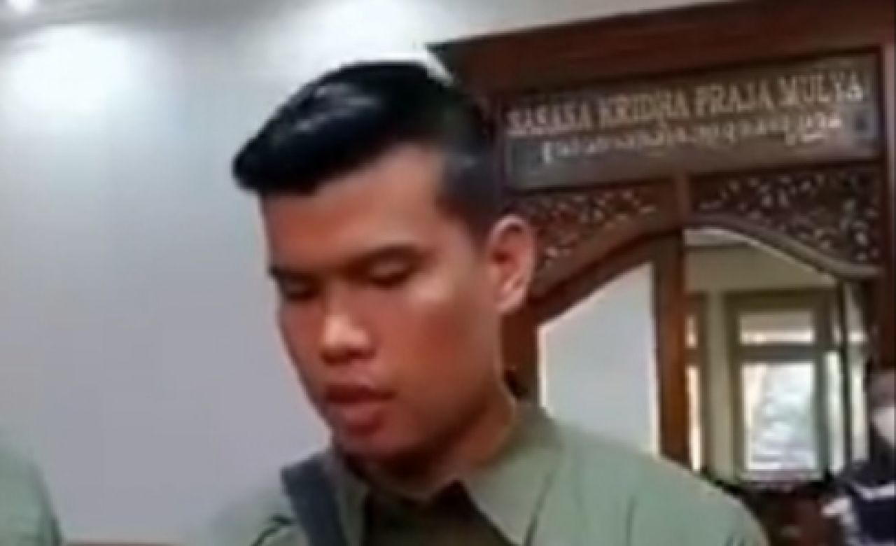 Paspampres Pukul Sopir Truk, Wali Kota Gibran Murka, Pelaku Minta Maaf