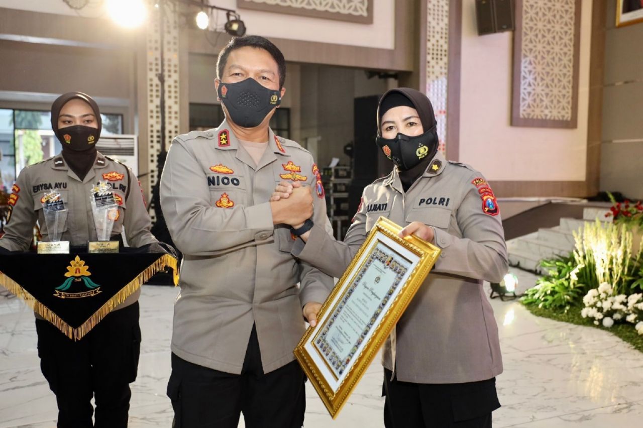 Polwan Polda Jatim Raih Juara 2 Lomba Video Kreatif Suara Hati Anak Polwan
