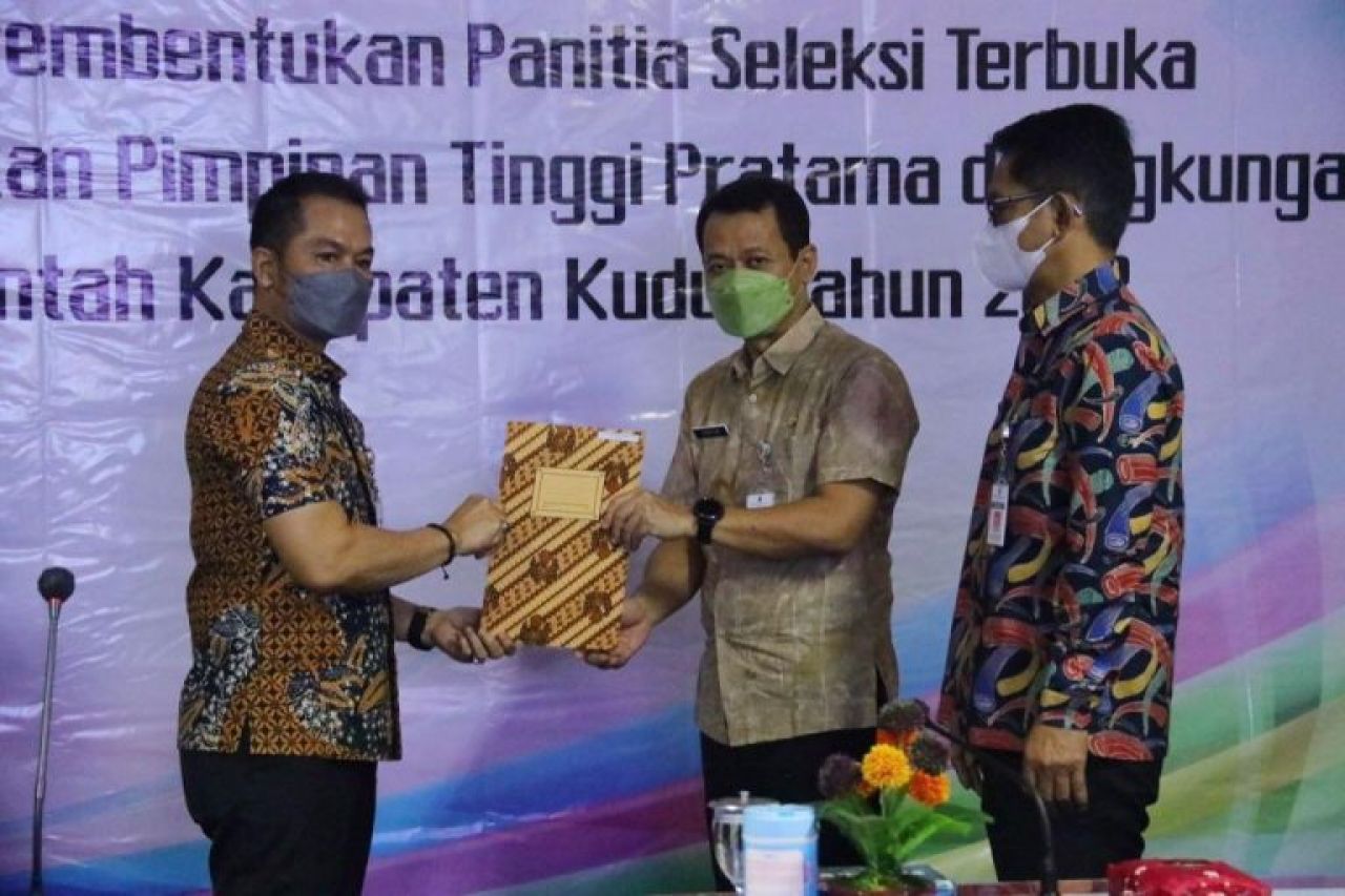 Bupati Kudus Pastikan Proses Seleksi JPT Berlangsung Transparan