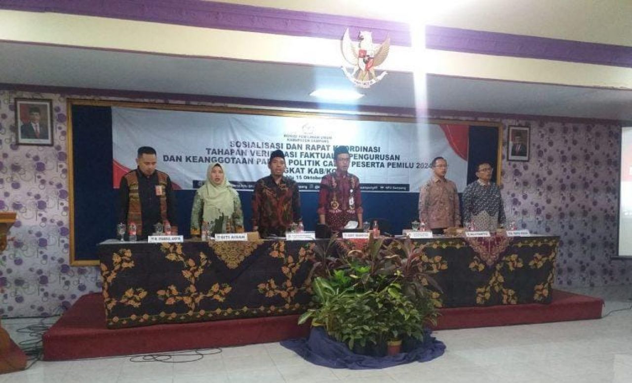 KPU Sampang Sosialisasi Tahapan Verfak Kepengurusan Parpol Calon Peserta Pemilu