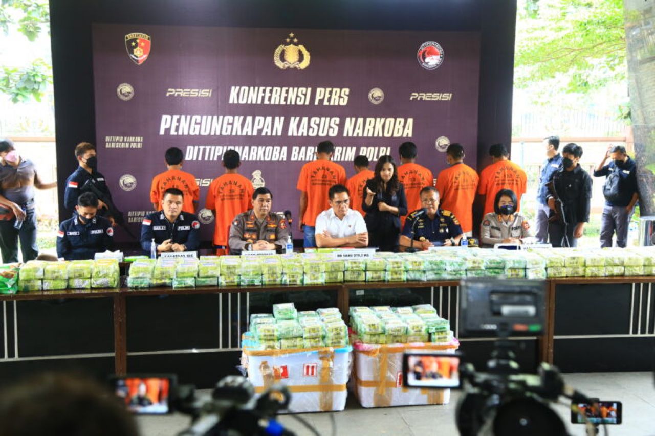 Ungkap Kasus, Bareskrim Polri dan Bea Cukai Sita Lebih dari 200 Kilogram Sabu