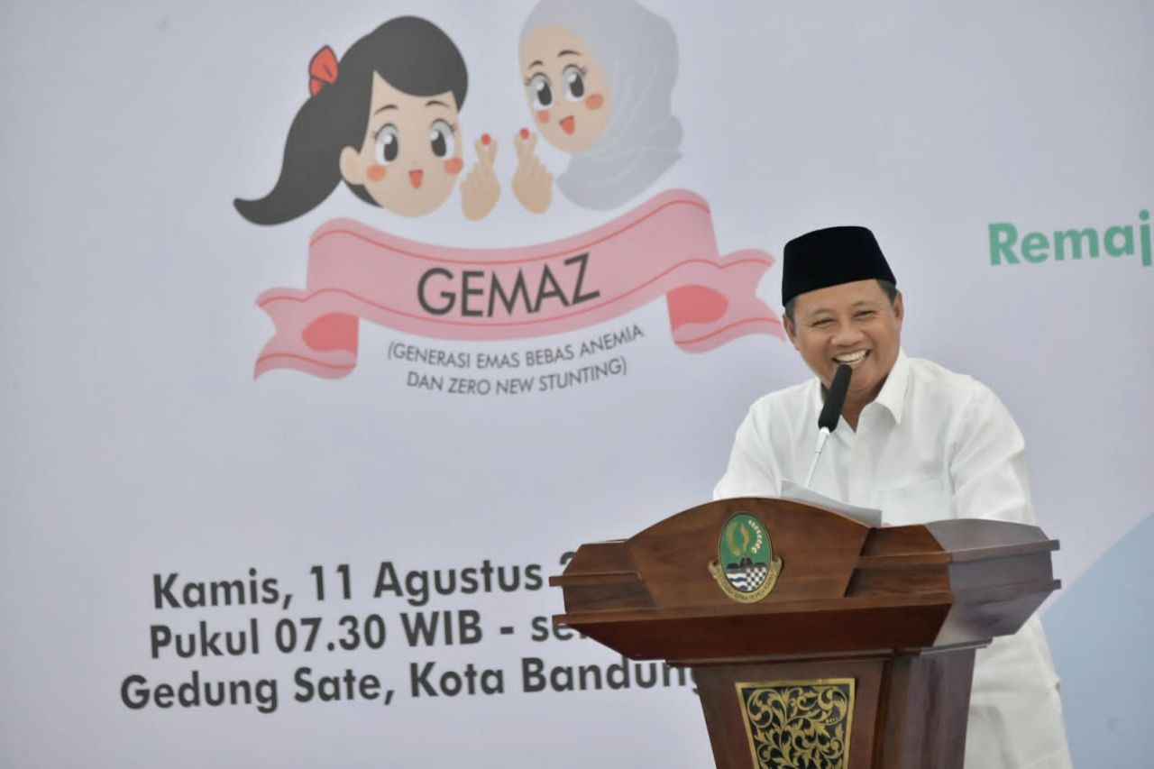 Rekor Muri 1,3 Juta Siswi se-Jabar Serentak Minum Tablet Tambah Darah