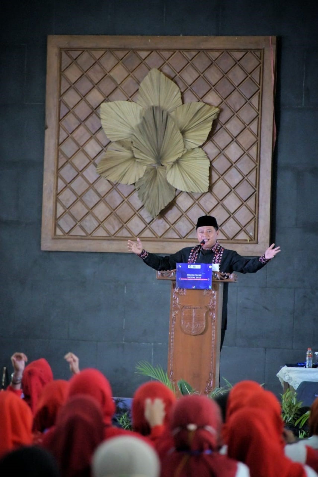 Wagub Jabar: Kader Posyandu Harus Paham Dunia Digital