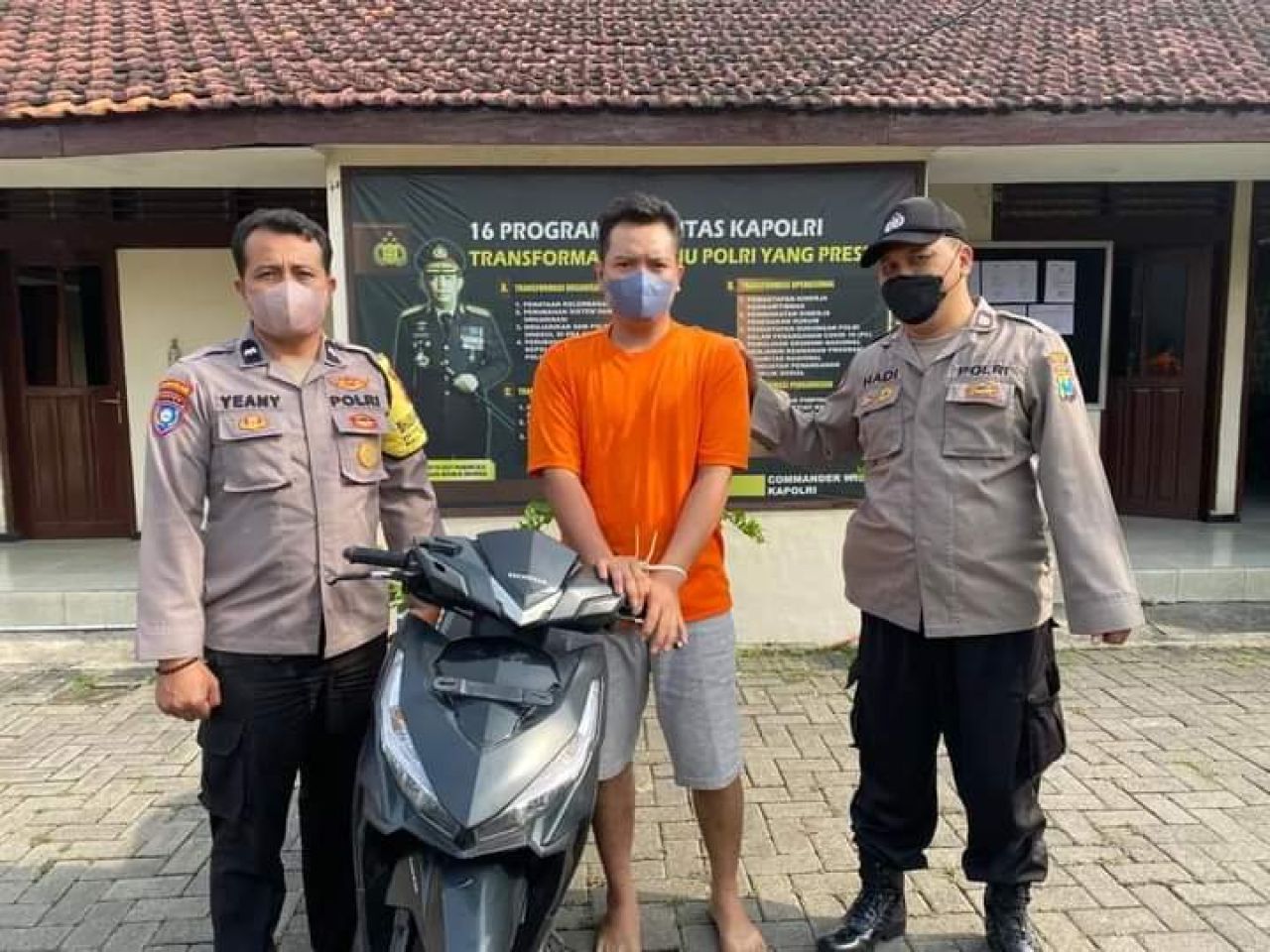 Pelaku Curanmor Driyorejo Diringkus Polisi, Motor Dikembalikan ke Korban