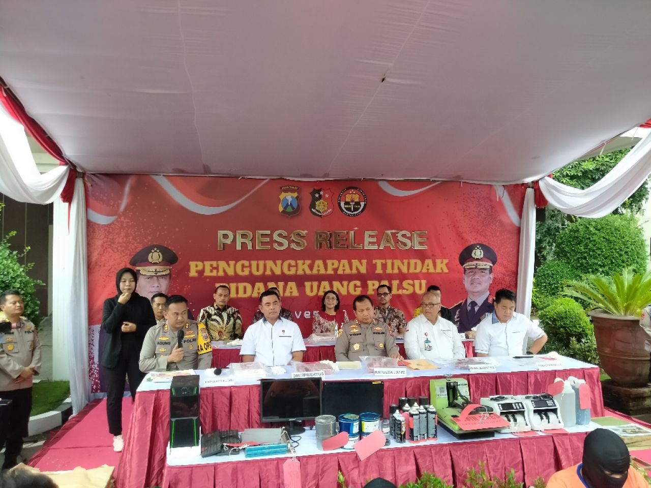 Cetak Uang Palsu, 11 Tersangka Diamankan Polisi