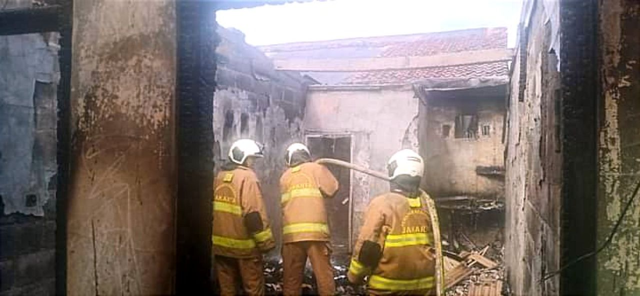 Kebakaran Terjadi Lagi, Rumah Tinggal di Jakarta Timur Ludes Terlalap Api