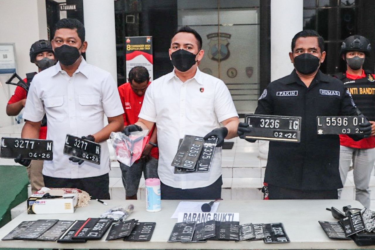 Dua Bandit Motor di Surabaya Diringkus, Polisi Tembak Satu Pelaku