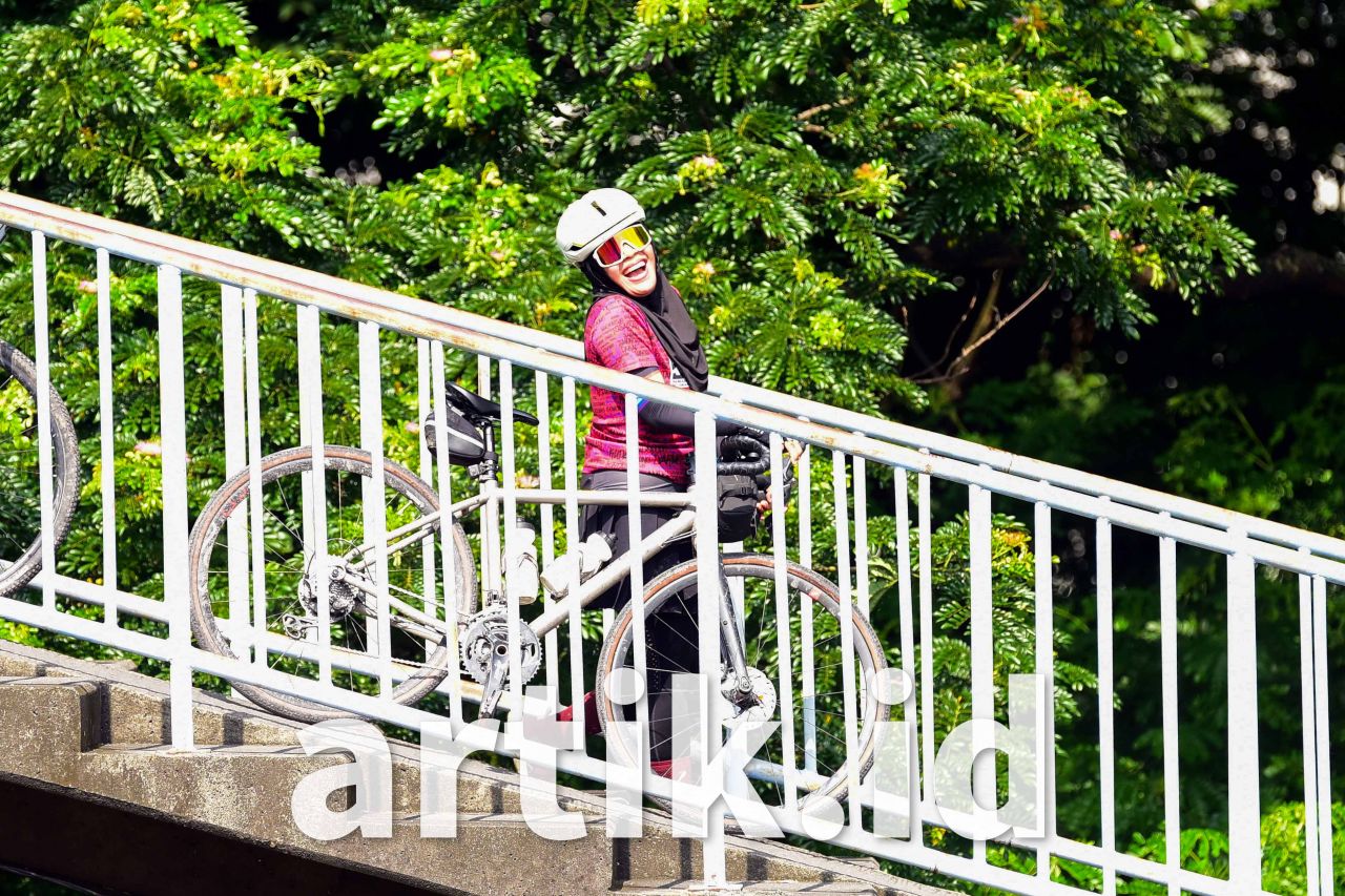 Salah satu peserta Siti Ruqoyyah (Foto ©artik.id/romario)