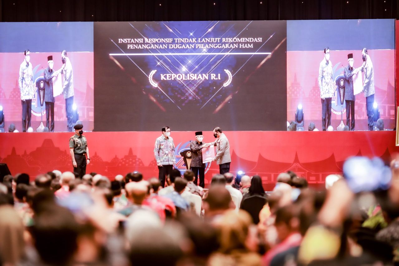 Jember Peduli HAM, Bupati Hendy Terima Penghargaan Kemenhumham