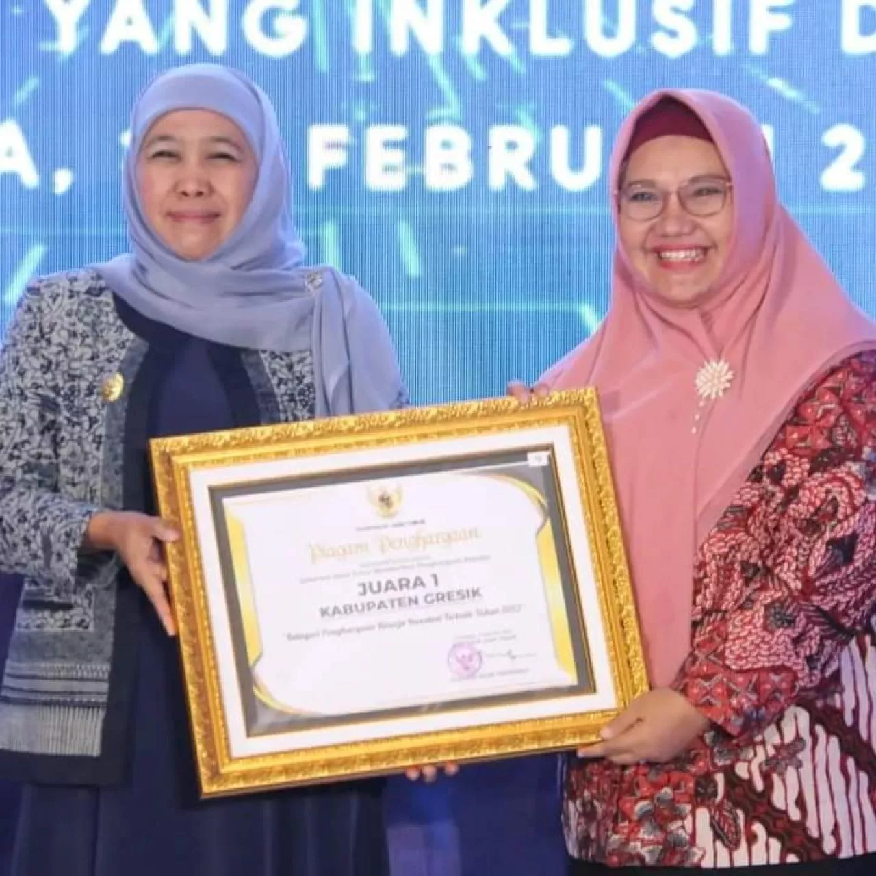 Joss! Kabupaten Gresik Sabet Juara l dalam Ajang Investment Award 2023