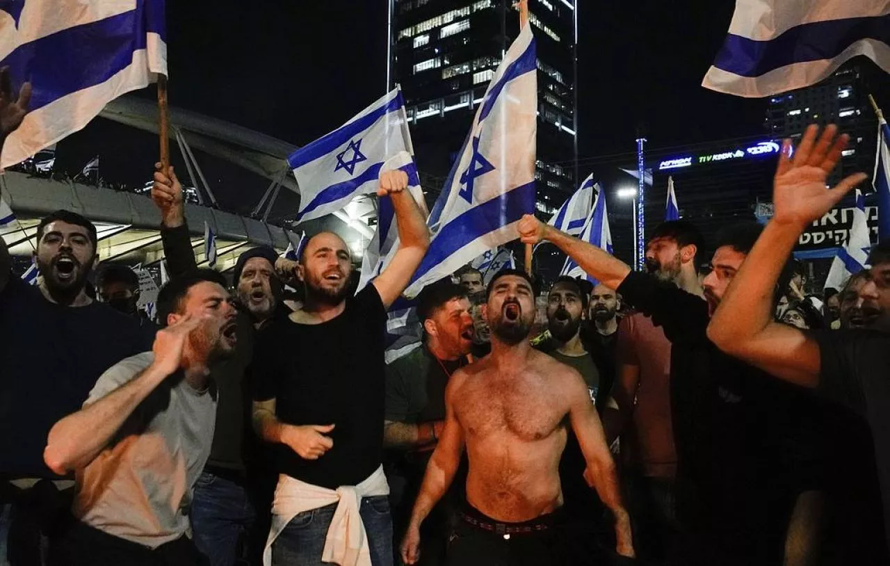 Israel Ricuh, Tiba-tiba Jalan Raya Ayalon Tel Aviv Dipenuhi Pengunjuk Rasa