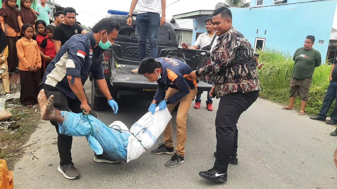 Heboh! Seorang Perempuan Ditemukan Tewas di Aliran Sungai Percut