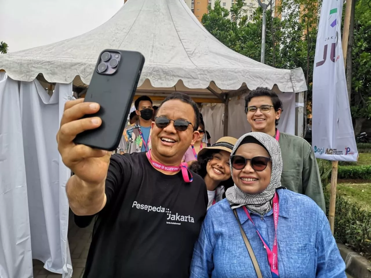 Hasil Survei Terbaru SMRC, Elektabilitas Anies Baswedan Terjun Bebas