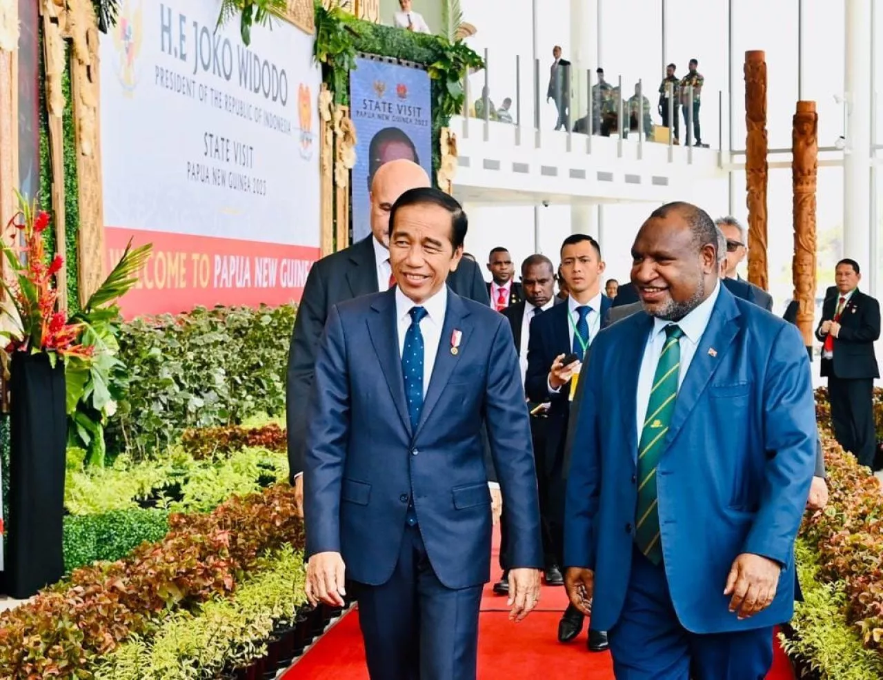 Di APEC Haus Papua Nugini, Presiden Jokowi Bertemu Empat Mata dengan PM Marape