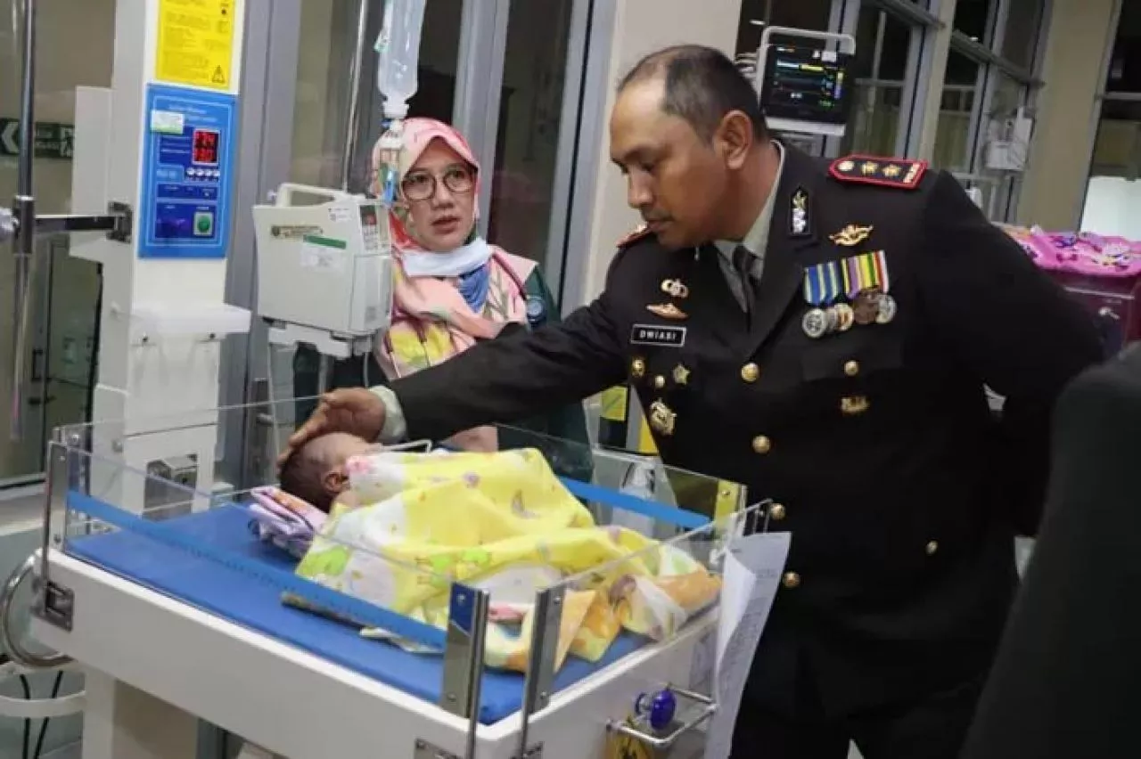 Penemuan Bayi di Ngawi, Gadis yang Menemukan Tak Lapor, Malah Membawanya Pulang