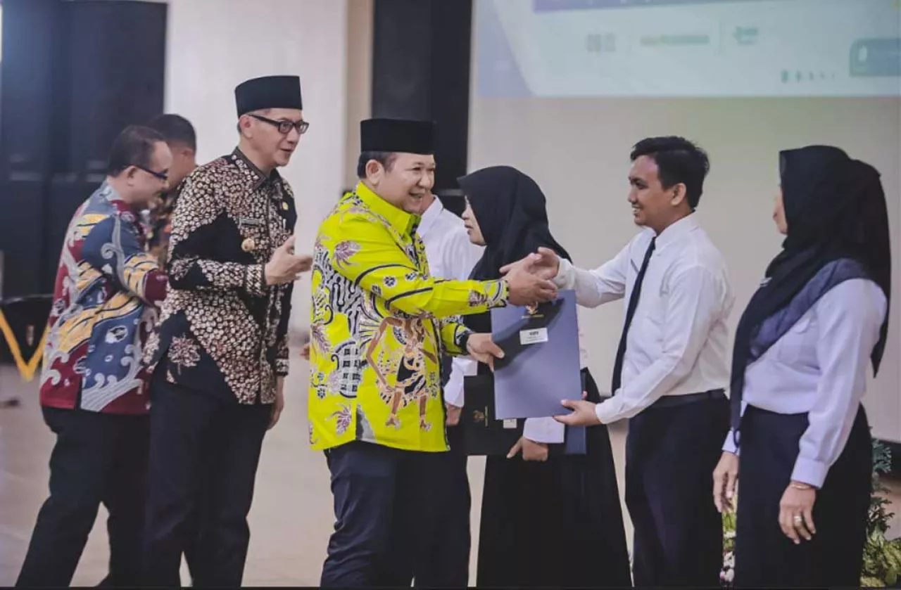 Sebanyak 781 Guru PPPK di Kabupaten Jember Terima SK dari Bupati