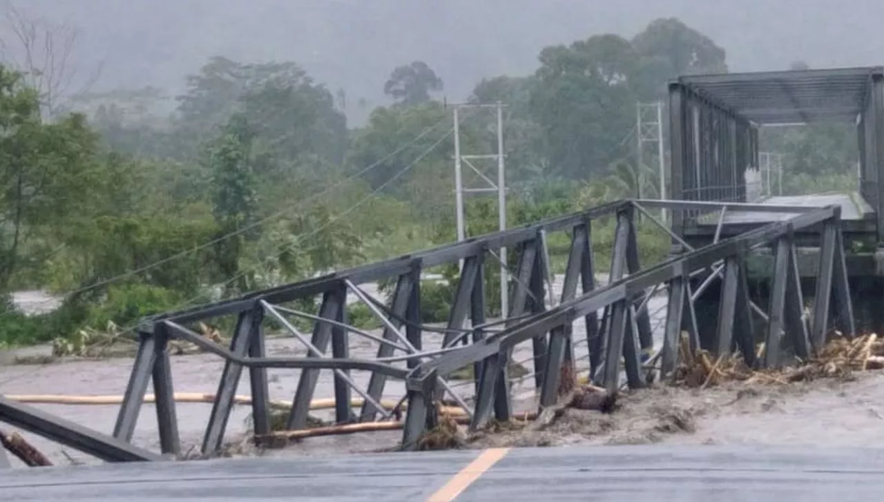 Jembatan Kawanua 480 Meter di Maluku Tengah Putus Diterjang Banjir
