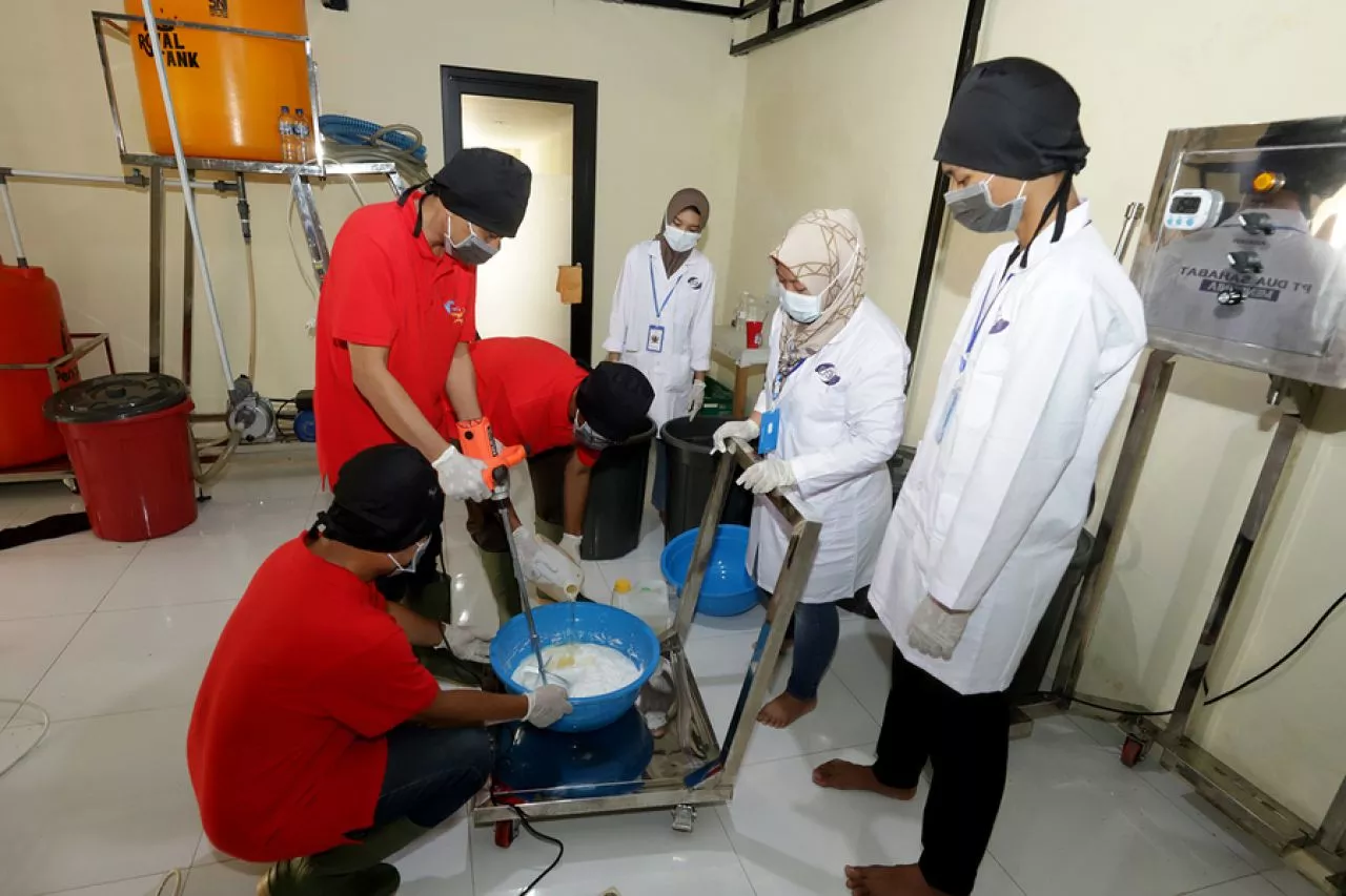 Pemkot Surabaya Melalui Diskominfo Gelar Program Padat Karya di Wonokromo