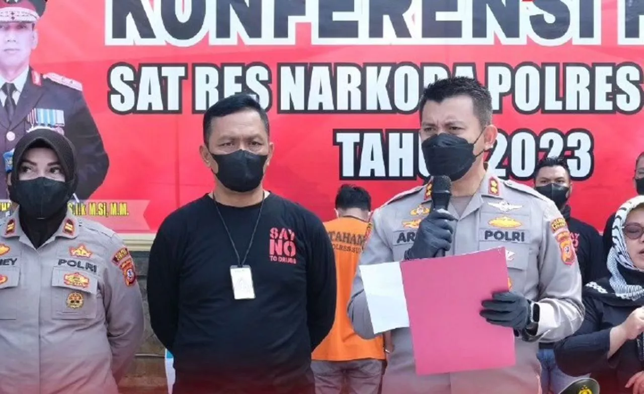 Pengedar Obat Sediaan Farmasi Ilegal di Subang Diringkus Polisi