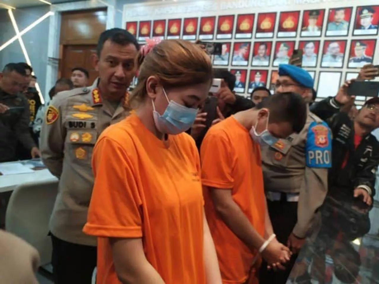 Para Selebgram dan YouTuber yang Terlibat Promo Judi Online Diringkus Polisi
