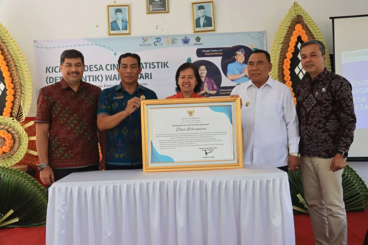Mewakili Jembrana, Bupati Tamba Dukung Desa Warnasari dalam Program Desa Cantik