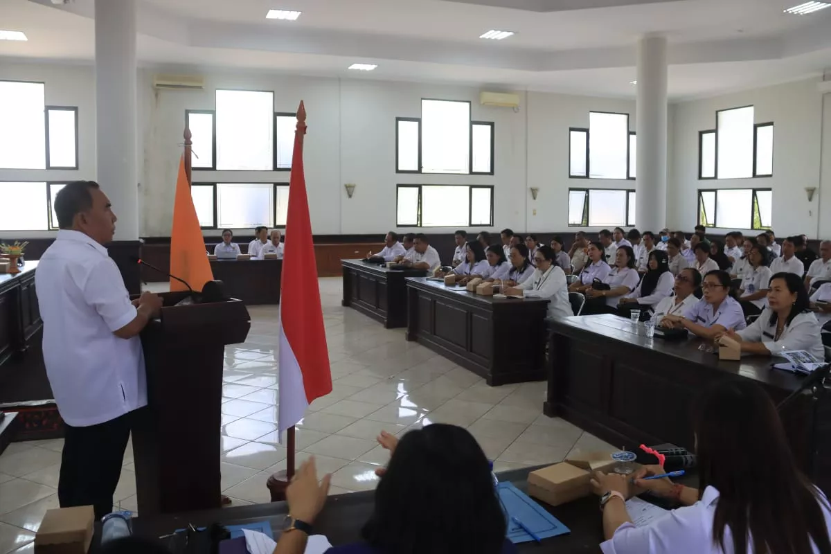 Seluruh Sekretaris OPD Hingga Sekdes Di Jembrana Ikuti Pelatihan Komunikasi Publik