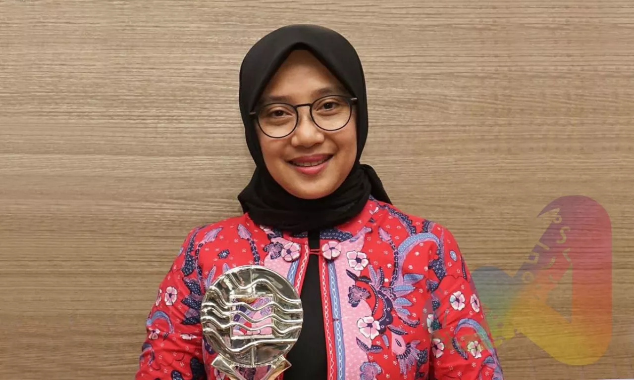 Bupati Ipuk Fiestiandani Mendapat Reward dari Presiden Jokowi